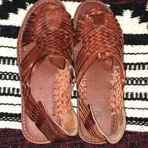 Men’s Huaraches Leather size 9